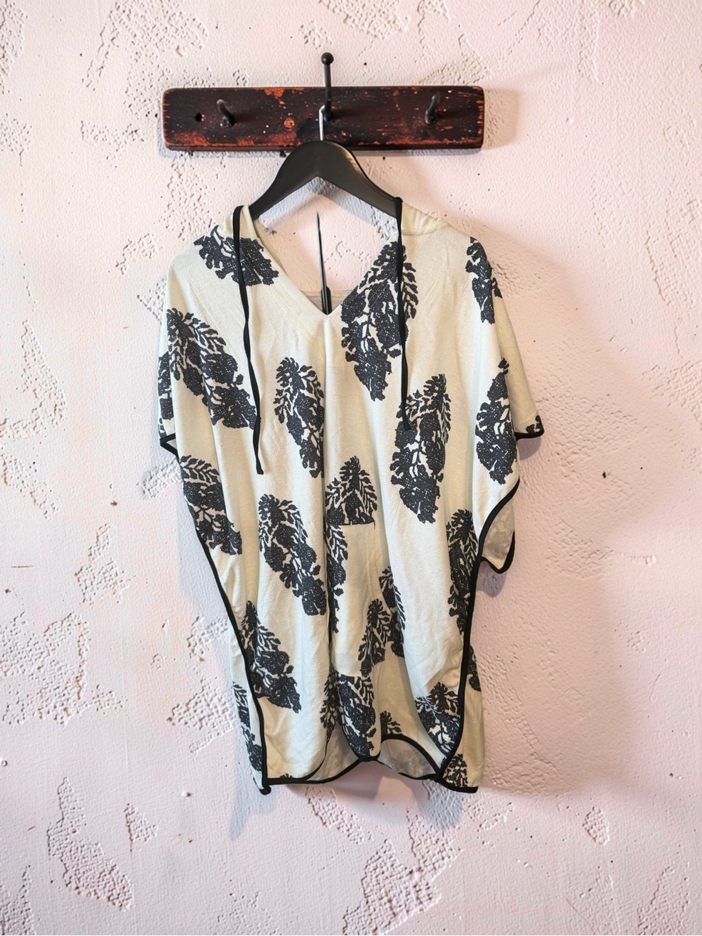 Women’s Cream and Black Printed Swim Coverup Tunic